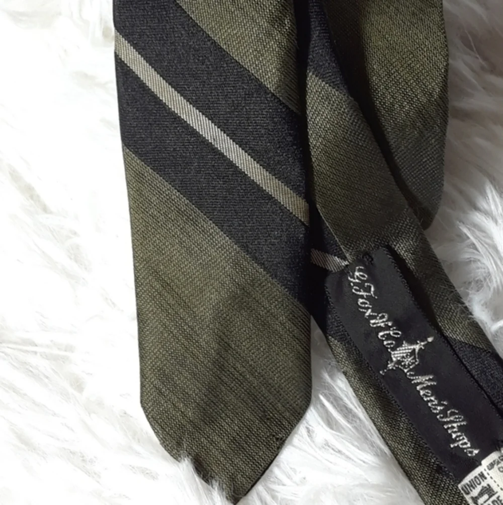 Vintage G. Fox U Co. Mens Shops Stripe Silk Tie